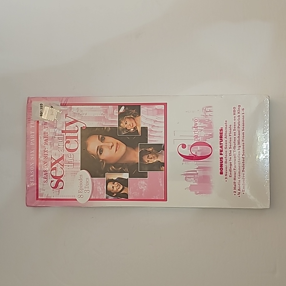 Sex and the City Season 6 Part Two 8 Episodes 3 Discs